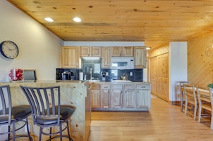 Apartment (0 Bedroom) | Interior