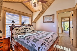 3 bedrooms, bed sheets - Sublime Granby Retreat < 21 Mi to Winter Park (Granby)