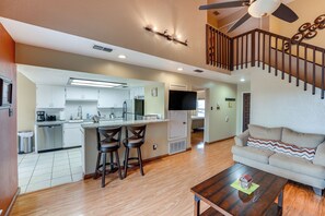 Apartment (2 Bedrooms) | Interior - Boat Slip Access: North Padre Island Condo! (Corpus Christi)