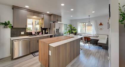 < 7 Mi to Dtwn: Denver Home w/ Large Yard!