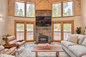 House (4 Bedrooms) | Interior - 2 Mi to Dtwn: Leadville Haven w/ 2 Furnished Decks (Leadville)