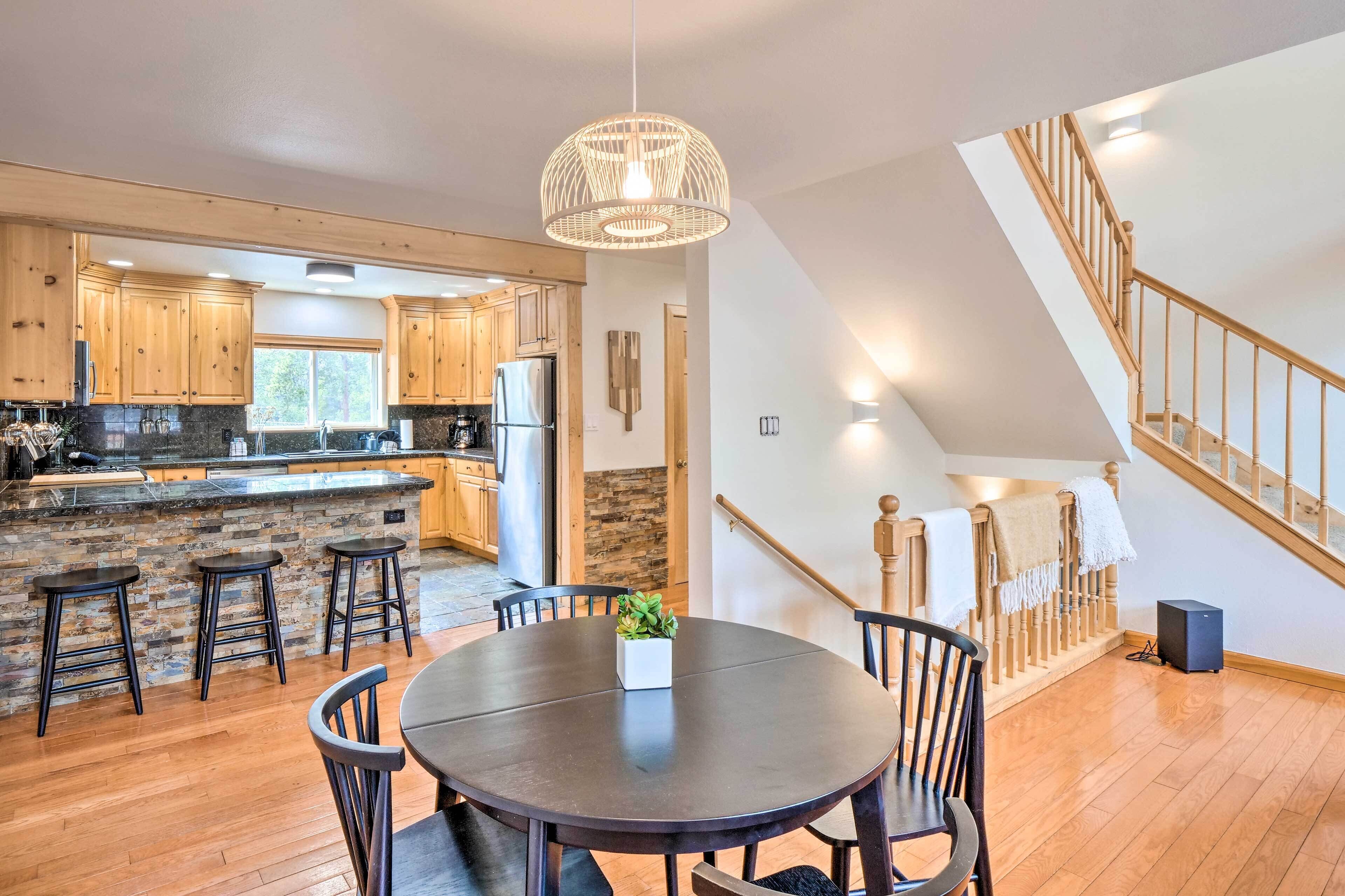 House (4 Bedrooms) | Interior