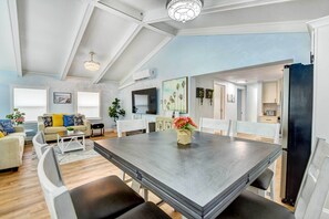Talo (3 Bedrooms) | Sisätilat