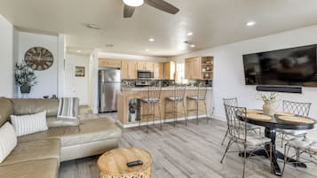 Apartemen (2 Bedrooms) | Bagian depan properti