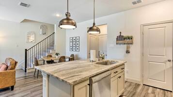 Apartment (3 Bedrooms) | Interior