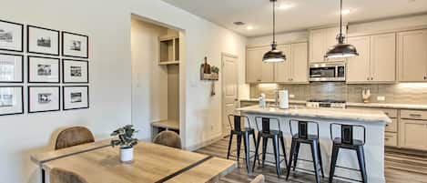 Apartment (3 Bedrooms) | Interior