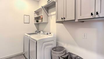 Apartment (3 Bedrooms) | Interior