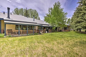 Apartment (3 Bedrooms) | Interior - Pagosa Springs Townhome ~ 4 Miles to Hot Springs! (Pagosa Springs)