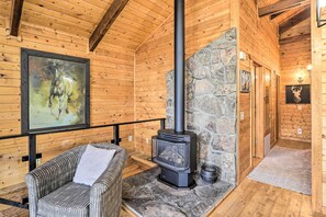 House (3 Bedrooms) | Interior - Luxe Pagosa Springs Cabin w/ Sauna & Hot Tub! (Pagosa Springs)