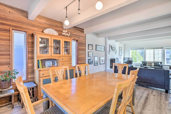 House (4 Bedrooms) | Interior - Pet-friendly Rockaway Beach Home w/ Fire Pit! (Rockaway Beach)