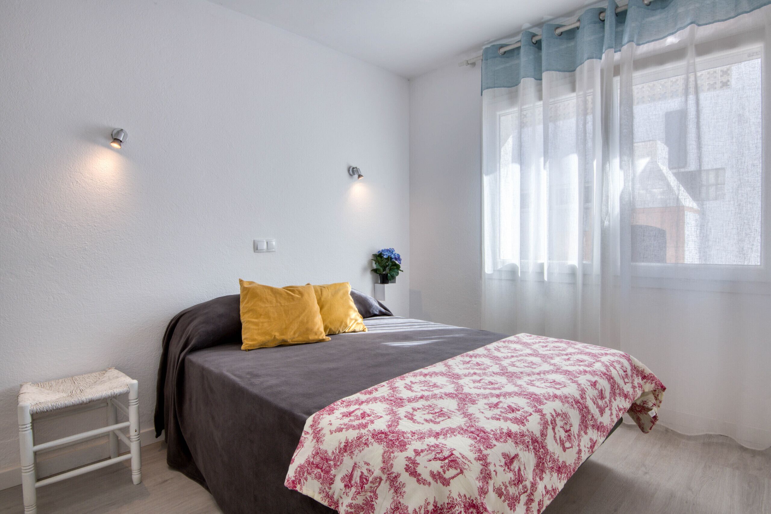 3 bedrooms, free WiFi, bed sheets