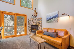 Apartment (1 Bedroom) | Interior