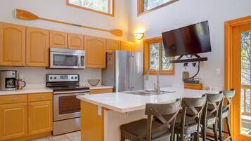 Apartment (1 Bedroom) | Interior