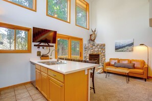 Apartment (1 Bedroom) | Interior