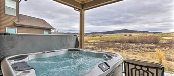 3 Mi to Granby Ranch: Home w/ Hot Tub & Mtn Views!