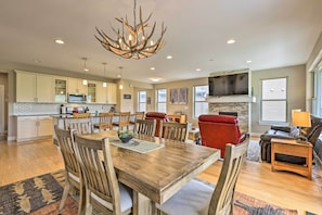 House (2 Bedrooms) | Interior
