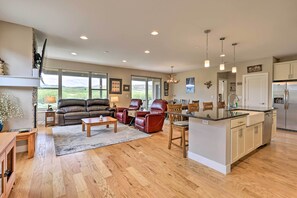 Casa (2 Bedrooms) | Interior