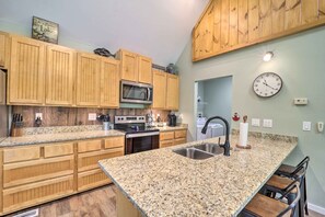 Interior - Watauga Lake Butler Retreat w/ Private Dock! (Butler)