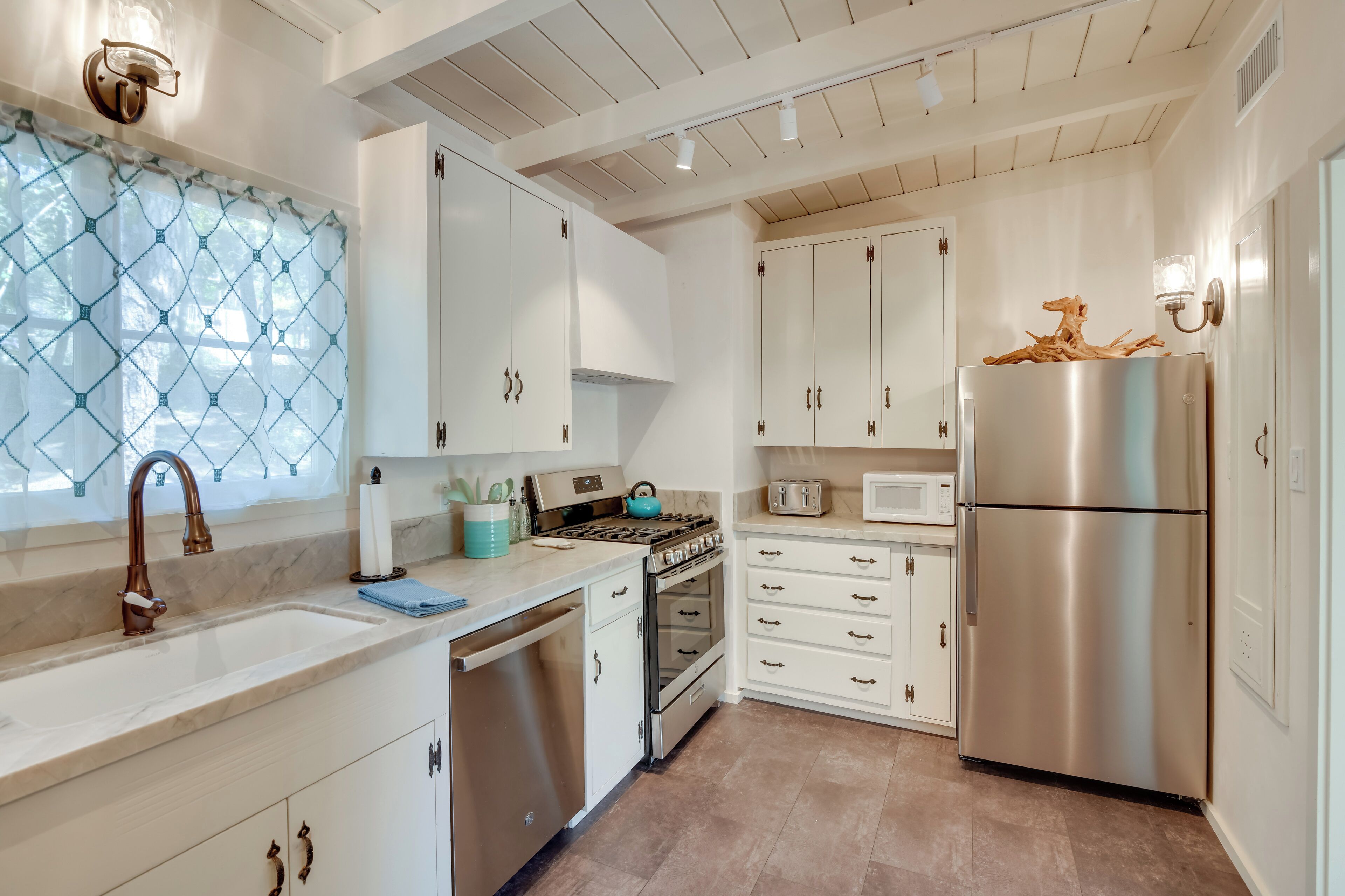 Cottage (2 Bedrooms) | Interior