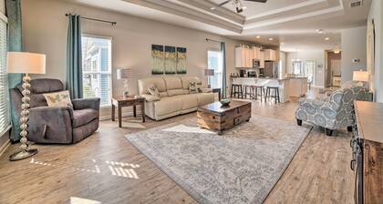 Walk to Shore: 'oyster House' Port St Joe Getaway