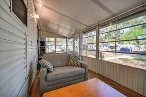 House (1 Bedroom) | Interior