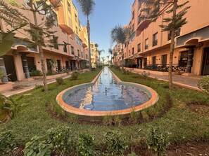 Property grounds - appartement dans résidence touristique avec 5 piscines et jardins andalous (Marrakech)