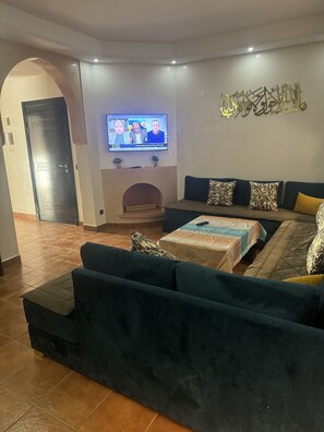 Interior - appartement dans résidence touristique avec 5 piscines et jardins andalous (Marrakech)