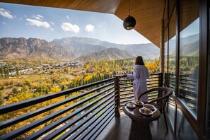 Junior Suite | Balcony view - ARCHAZOR Mountain Resort (Chimgan)