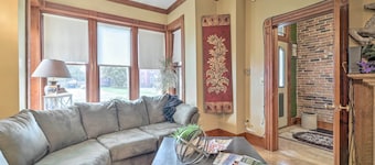 Historic Apartment - Half Mi to Lake Champlain!