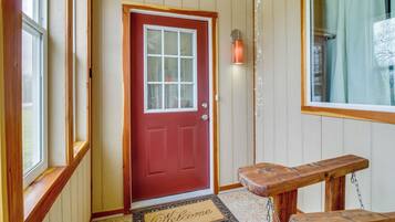 Apartment (0 Bedroom) | Interior