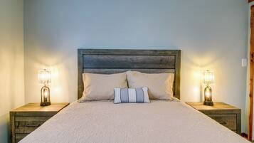 Apartment (0 Bedroom) | Interior