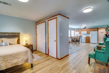 Apartment (0 Bedroom) | Interior