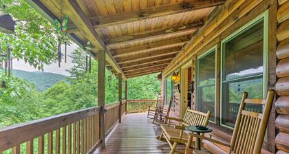 Mountain-view Maggie Valley Home w/ 2 Decks!