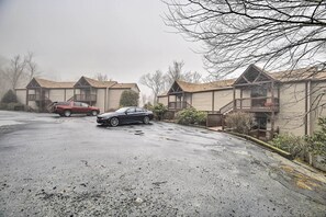 Apartment (2 Bedrooms) | Interior - Deck & Grill: Modern Sugar Mtn Escape! (Banner Elk)