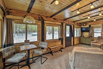 Cabin Near to Lakes, Atving, Skiing & Natl Forest