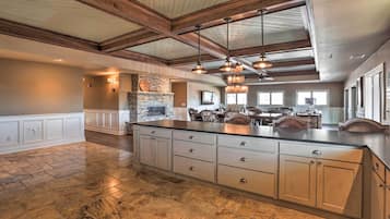 Apartment (4 Bedrooms) | Interior