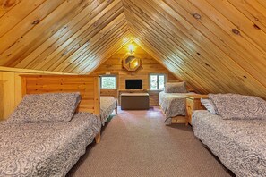 Cottage (2 Bedrooms) | Interior