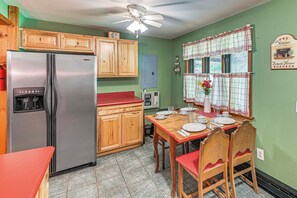 Cottage (2 Bedrooms) | Interior