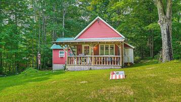Cottage (2 Bedrooms) | Interior