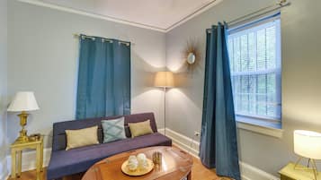 Rumah (2 Bedrooms) | Interior