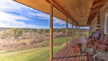 Rumah (Multiple Bedrooms) | Interior