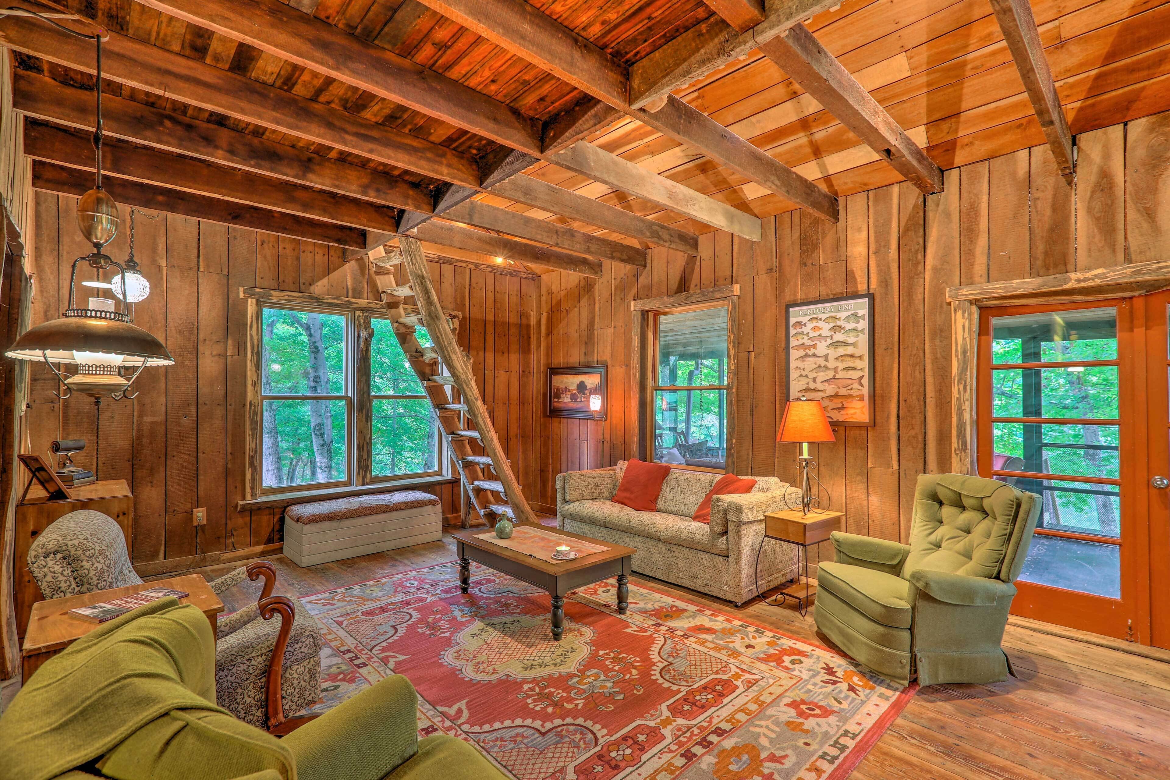 House (2 Bedrooms) | Interior