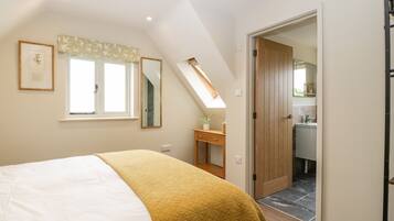 Cottage | 1 bedroom, individually decorated, individually furnished, free WiFi