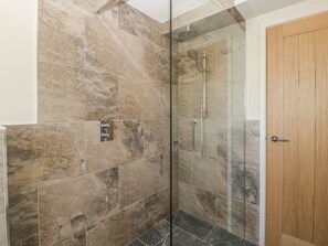 Shower - The Attic at Redmond Bottom (Wells)