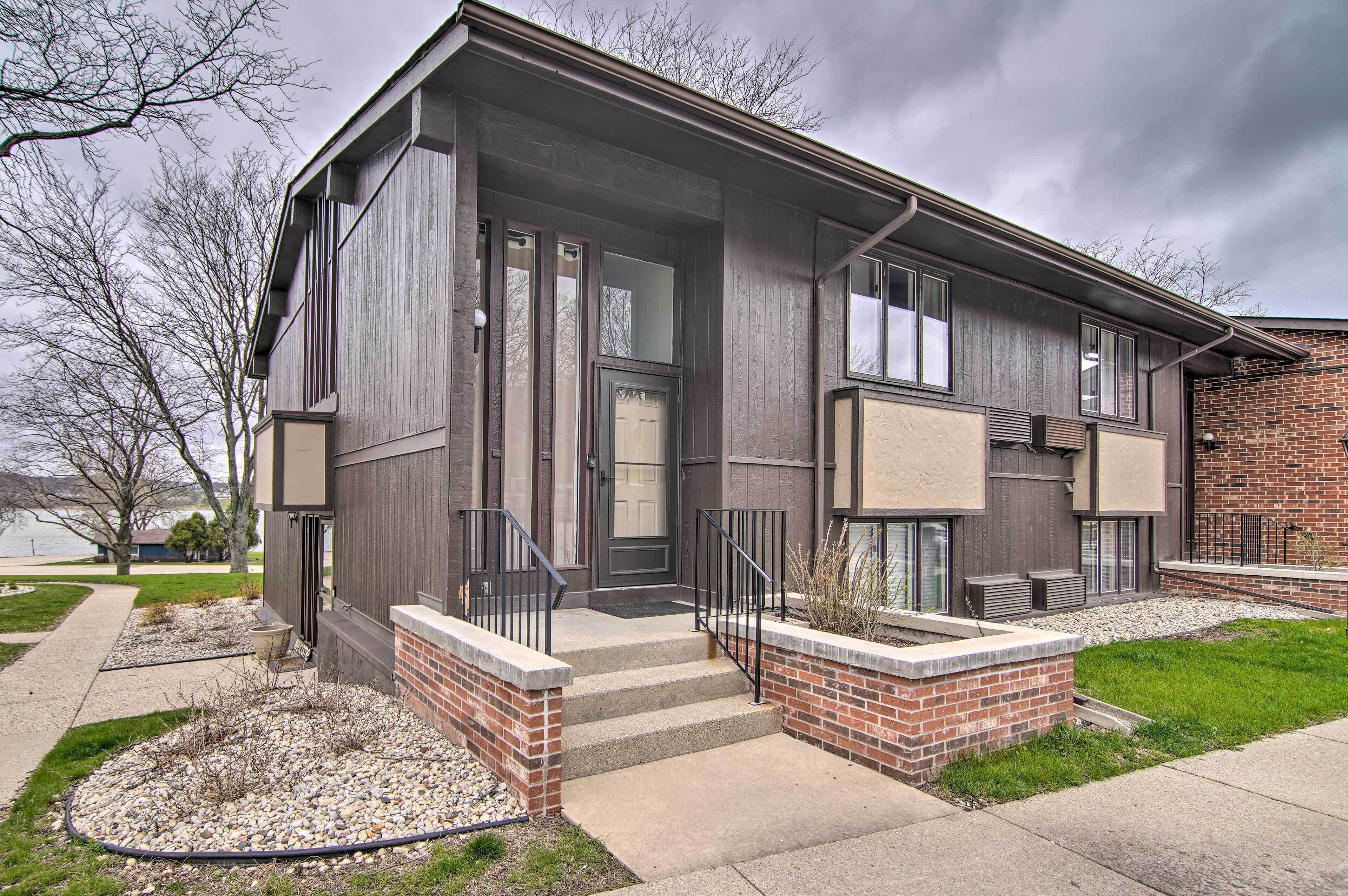 Apartment (1 Bedroom) | Interior