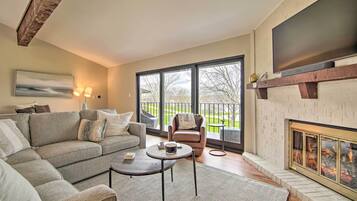 Apartment (1 Bedroom) | Interior