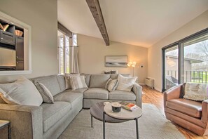 Apartment (1 Bedroom) | Interior