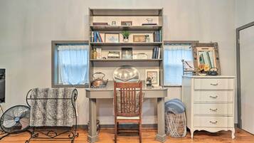 Apartment (0 Bedroom) | Interior