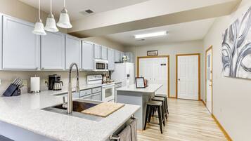 Apartment (2 Bedrooms) | Interior