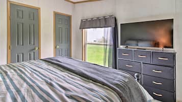 Nhà (3 Bedrooms) | 3 phòng ngủ, bộ trải giường